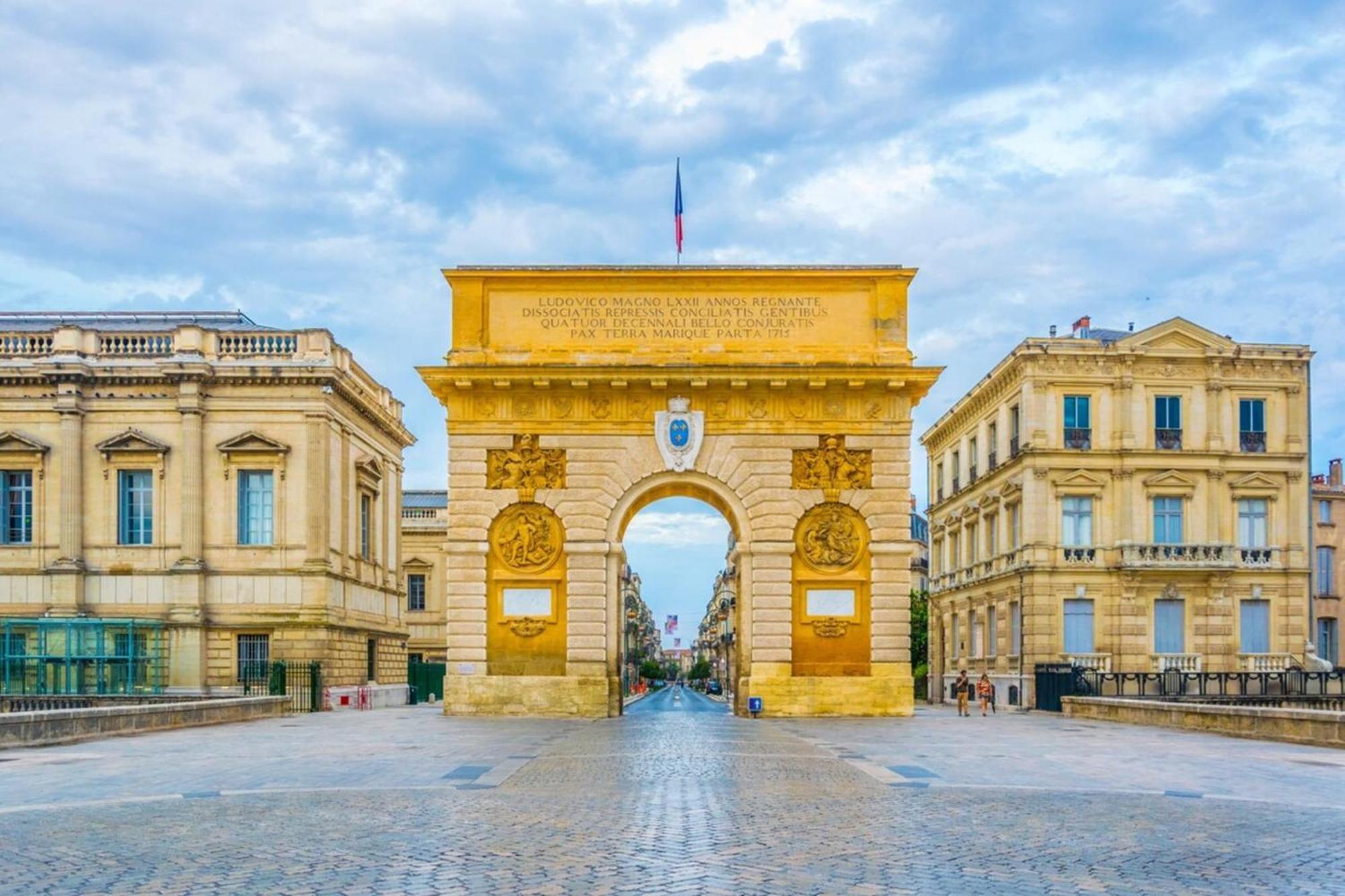 Le Triompha Montpellier Proche Arc De Triomphe Lägenhet Exteriör bild