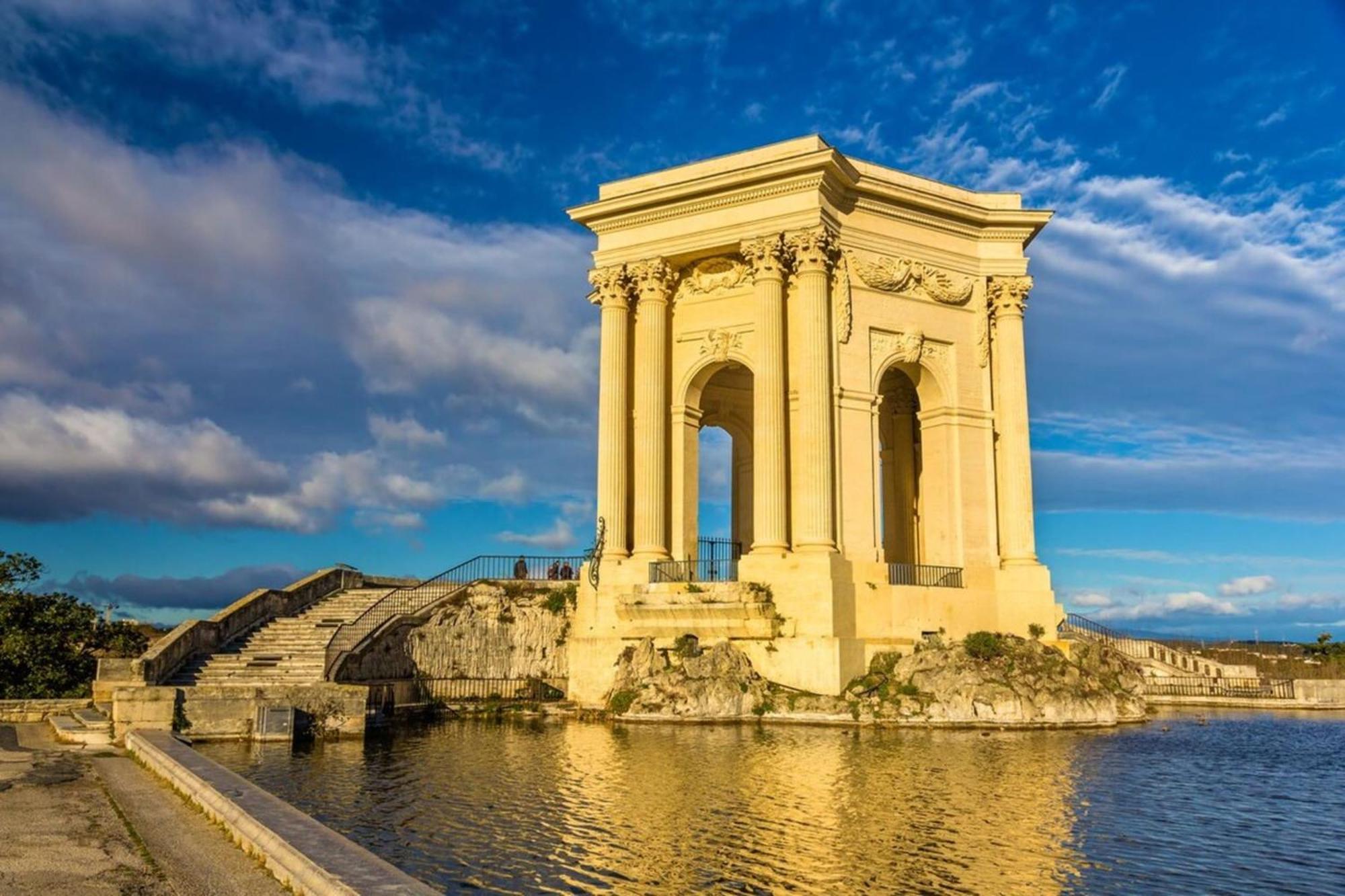 Le Triompha Montpellier Proche Arc De Triomphe Lägenhet Exteriör bild