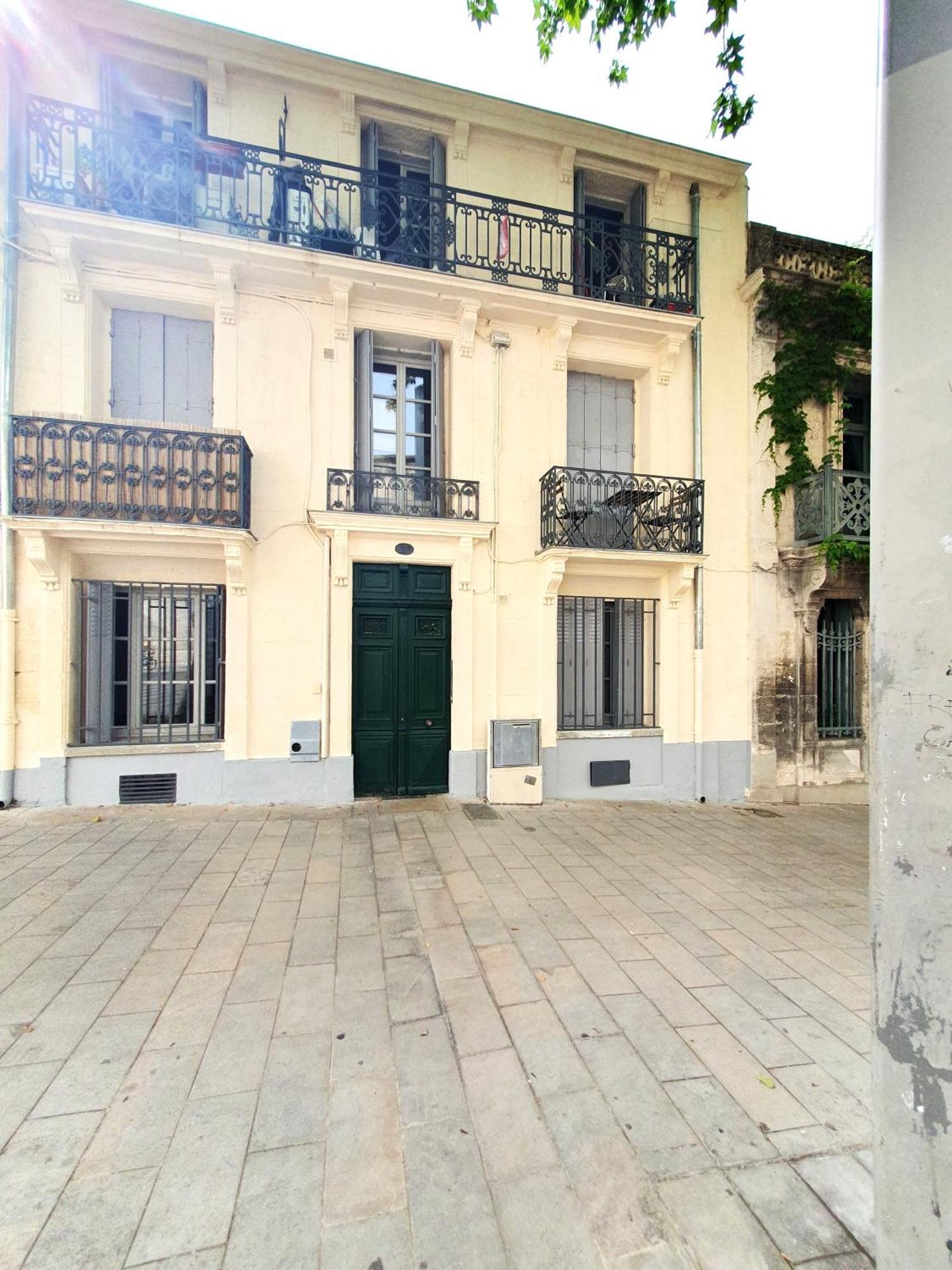 Le Triompha Montpellier Proche Arc De Triomphe Lägenhet Exteriör bild